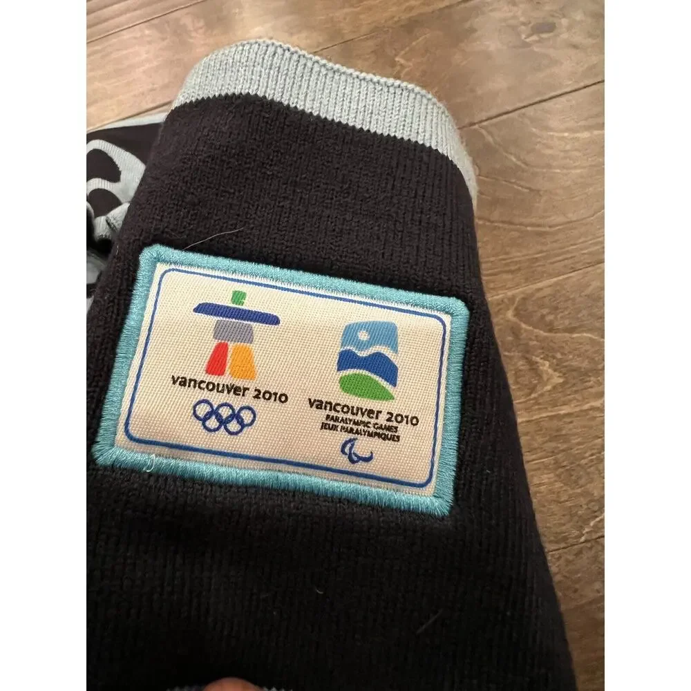 Olympic Games Vancouver 2010 Navy Blue Sky Blue Official Scarf 60x6 100% Acrylic